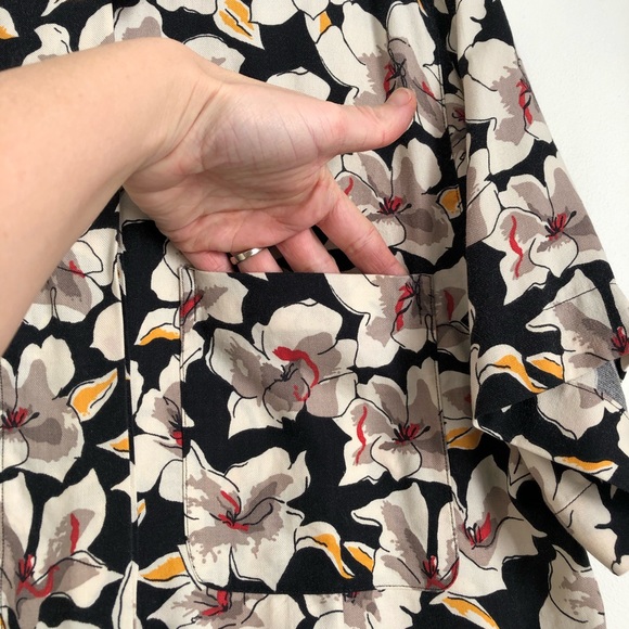 Vintage Jones New York Floral Short Sleeve Collared Blouse D17 - Picture 7 of 8